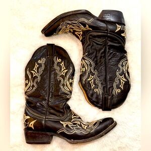 Black Embroidered Western Boots